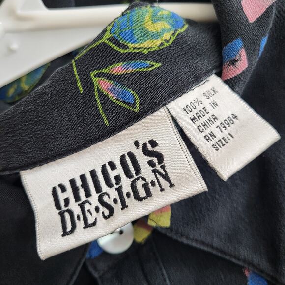 Chicos Button Up Blouse Womens M Silk Casual Artsy Abstract Floral Plants - Picture 3 of 13